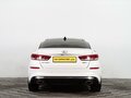 2018 Kia Optima IV Рестайлинг, белый, 1999000 рублей - вид 4