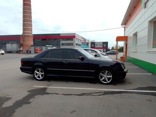 2000 Mercedes-Benz E-Класс 280 II (W210, S210) Рестайлинг, синий, 870000 рублей, вид 2