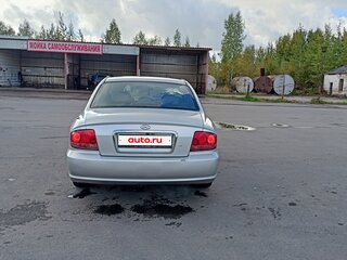2005 Hyundai Sonata ТагАЗ IV (EF) Рестайлинг, серебристый, 480000 рублей, вид 5