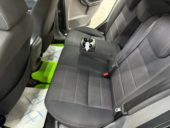 2010 Ford Focus II Рестайлинг, чёрный - вид 18
