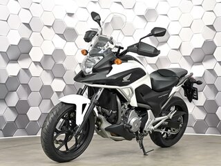 2012 Honda NC 700X, белый, 577000 рублей, вид 2