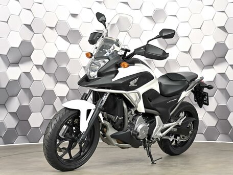 2012 Honda NC 700X, белый, 577000 рублей, вид 2