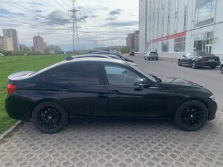 2015 BMW 3 серии 318i VI (F3x) Рестайлинг, чёрный, 1450000 рублей, вид 4