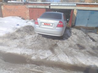2011 Chevrolet Aveo I Рестайлинг, серебристый, 380000 рублей, вид 3