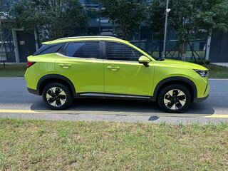 2022 Wuling Xingchi, жёлтый, 1100000 рублей, вид 2