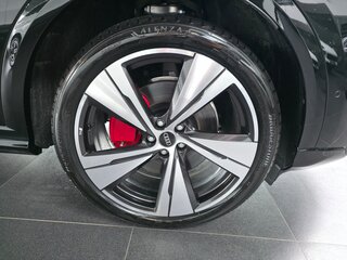 2026 Audi Q5 40 TDI III (GU), чёрный, 8850000 рублей, вид 4