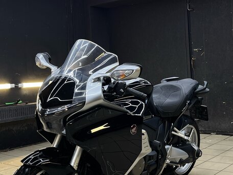 2017 Honda VFR 1200, чёрный, 1395000 рублей, вид 4