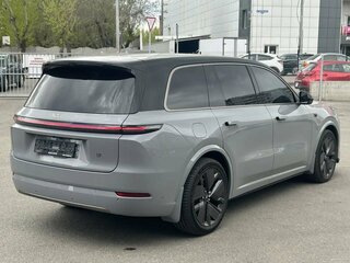 2025 Li Auto (Lixiang) L9 52.3 kWh I Рестайлинг, серый, 8800000 рублей, вид 4