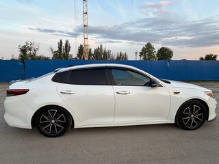 2016 Kia Optima IV, белый, 2000000 рублей, вид 4