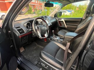 2014 Toyota Land Cruiser Prado 150 Series Рестайлинг 1, чёрный, 3550000 рублей, вид 5