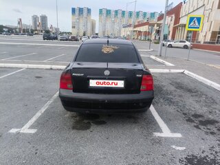 1998 Volkswagen Passat B5, чёрный, 400000 рублей, вид 4