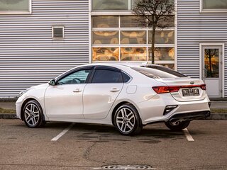 2020 Kia Cerato IV, белый, 1395000 рублей, вид 4