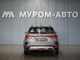 2021 Kia Rio X IV Рестайлинг, коричневый, 1750000 рублей, вид 4