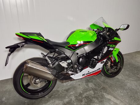 2021 Kawasaki ZX-10R Ninja, зелёный, 1669000 рублей, вид 3