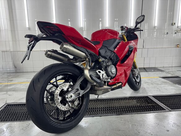 2025 Ducati Panigale V2, красный, 2350000 рублей - вид 2