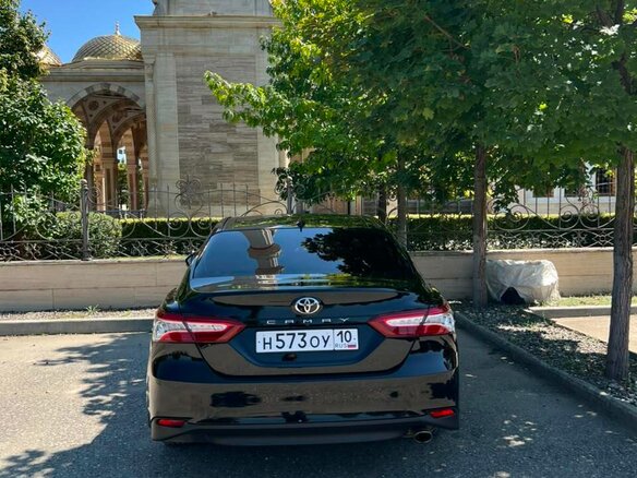 2021 Toyota Camry VIII (XV70) Рестайлинг, чёрный, 2950000 рублей - вид 4