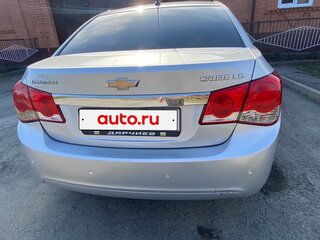 2012 Chevrolet Cruze I Рестайлинг, серебристый, 700000 рублей, вид 2