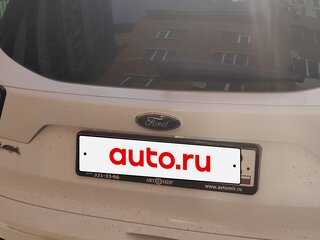2017 Ford Kuga II Рестайлинг, белый, 1900000 рублей, вид 2
