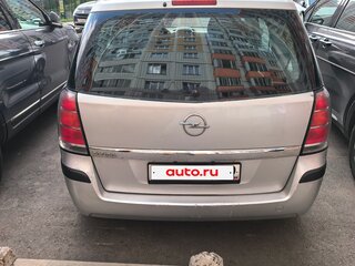 2007 Opel Zafira B, серебристый, 520000 рублей, вид 4