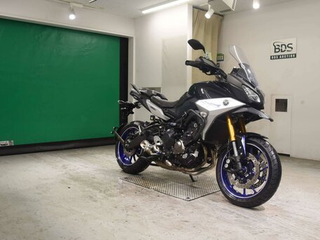 2019 Yamaha MT-09 Tracer (FJ-09), чёрный, 1099000 рублей, вид 3