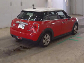 2015 Mini Hatch Cooper III (F55/F56), красный, 1100000 рублей, вид 3