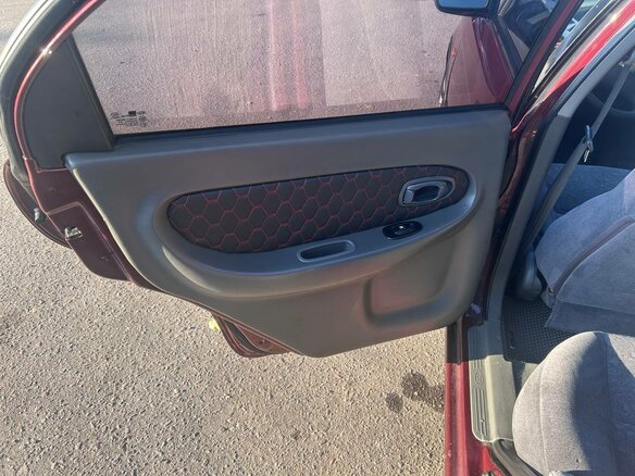 2006 Kia Spectra I Рестайлинг 2, красный, 350000 рублей - вид 10