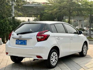 2022 Toyota Vios III Рестайлинг, белый, 993000 рублей, вид 4