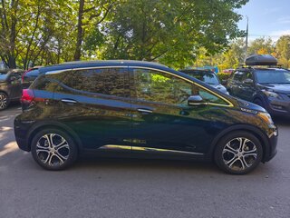 2021 Chevrolet Bolt I, чёрный, 2750000 рублей, вид 4
