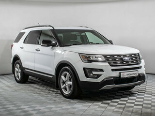 2018 Ford Explorer V Рестайлинг, белый, 2759000 рублей, вид 3