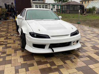 2002 Nissan Silvia VII (S15), белый, 8000000 рублей, вид 1
