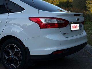 2011 Ford Focus III, белый, 650000 рублей, вид 4