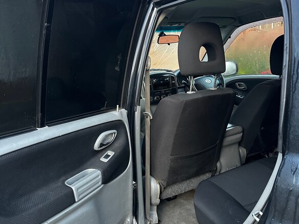 2003 Suzuki Escudo II, чёрный, 830000 рублей - вид 8