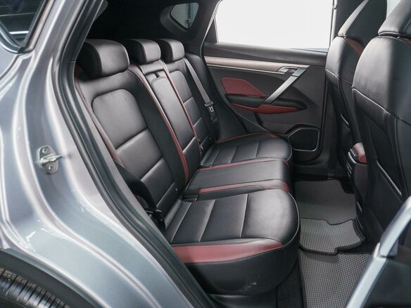 2023 Geely Coolray I, серый, 2099000 рублей - вид 6