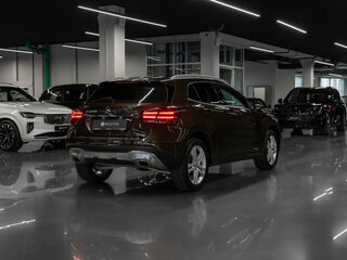 2017 Mercedes-Benz GLA 250 I (X156) Рестайлинг, коричневый, 2320000 рублей, вид 5