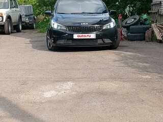 2017 Kia Cerato III Рестайлинг (Classic), чёрный, 1230000 рублей, вид 2