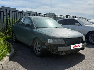 1999 Volkswagen Passat B5, зелёный, 135000 рублей, вид 2
