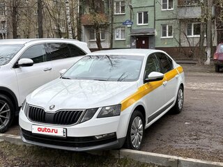2019 Skoda Octavia III (A7) Рестайлинг, белый, 1270000 рублей, вид 1