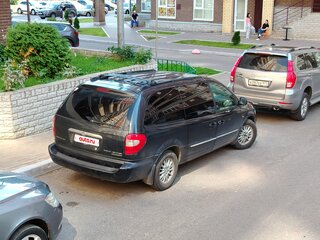 2001 Chrysler Voyager Grand IV, чёрный, 850000 рублей, вид 4