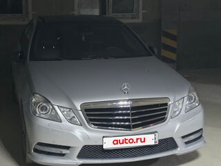 2012 Mercedes-Benz E-Класс 220 7G-Tronic IV (W212, S212, C207), серебристый, 1790000 рублей, вид 3