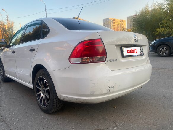 2013 Volkswagen Polo V, белый, 450000 рублей - вид 3