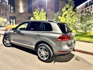 2012 Volkswagen Touareg II, серый, 2250000 рублей, вид 4