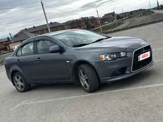 2011 Mitsubishi Lancer X Рестайлинг, серый, 900000 рублей, вид 3