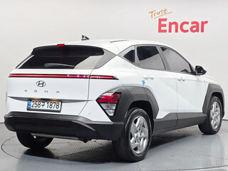 2023 Hyundai Kona II (SX2), белый, 2200000 рублей, вид 4