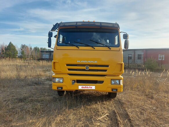 2014 КамАЗ 65115, жёлтый, 3650000 рублей