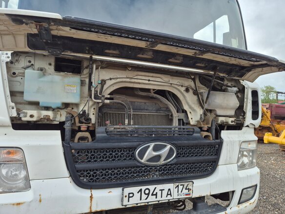 2013 Hyundai Gold, белый, 8500000 рублей - вид 23