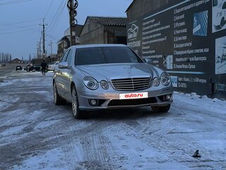 2008 Mercedes-Benz E-Класс 230 III (W211, S211) Рестайлинг, серебристый, 1100000 рублей, вид 3