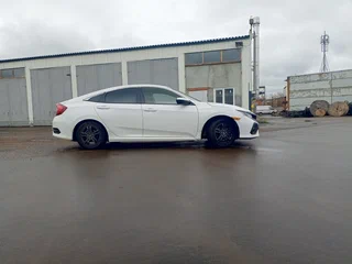 2020 Honda Civic X Рестайлинг, белый, 1779999 рублей, вид 1