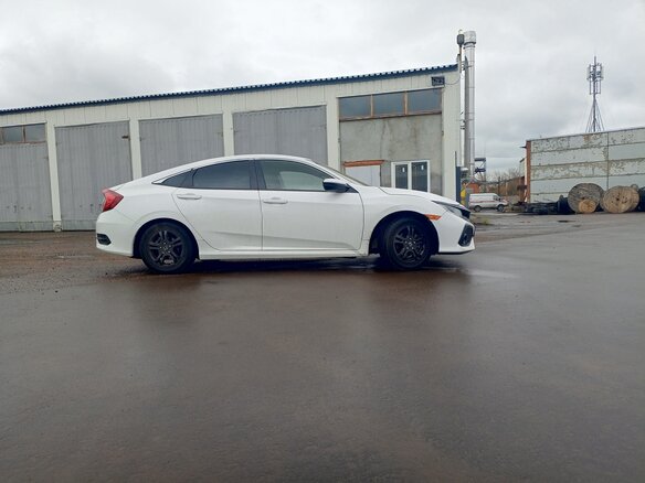 2020 Honda Civic X Рестайлинг, белый, 1779999 рублей