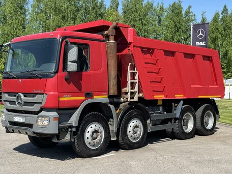 2018 Mercedes-Benz Actros, красный, 5650000 рублей, вид 2