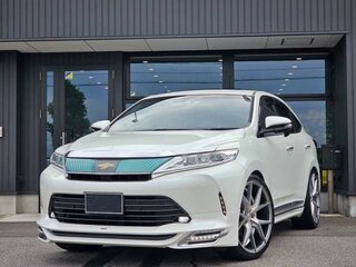 2020 Toyota Harrier III (XU60) Рестайлинг, белый, 2199000 рублей, вид 1